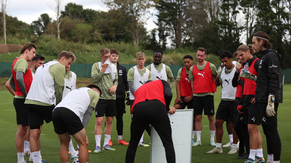 Training Gallery | Pre Stockport County (H)