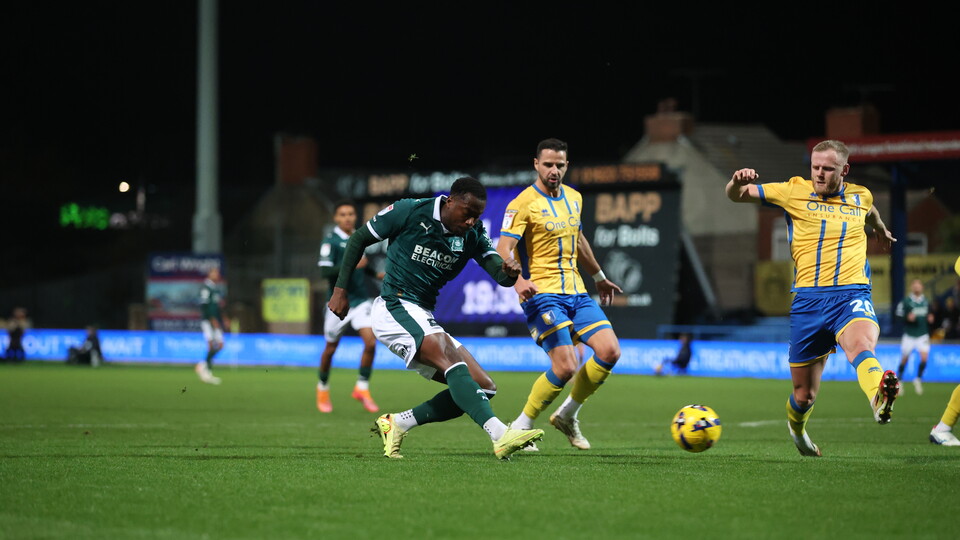 Mansfield Town v Argyle