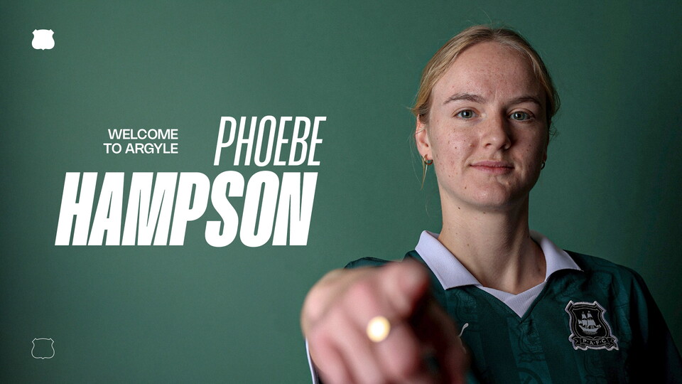 Phoebe Hampson signs for Argyle.