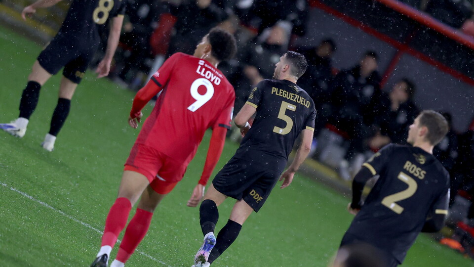 Vertu Trophy Gallery | Leyton Orient (A)