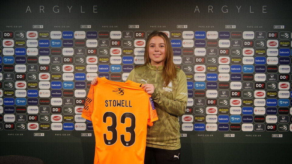 Ella Stowell signing for Argyle.