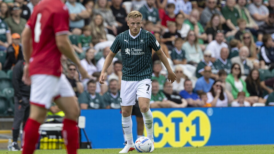Harvey White v Bristol City