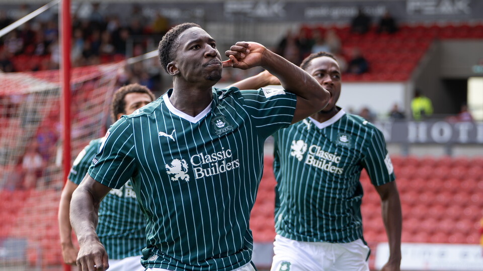 Bim Pepple scores against Doncaster Rovers