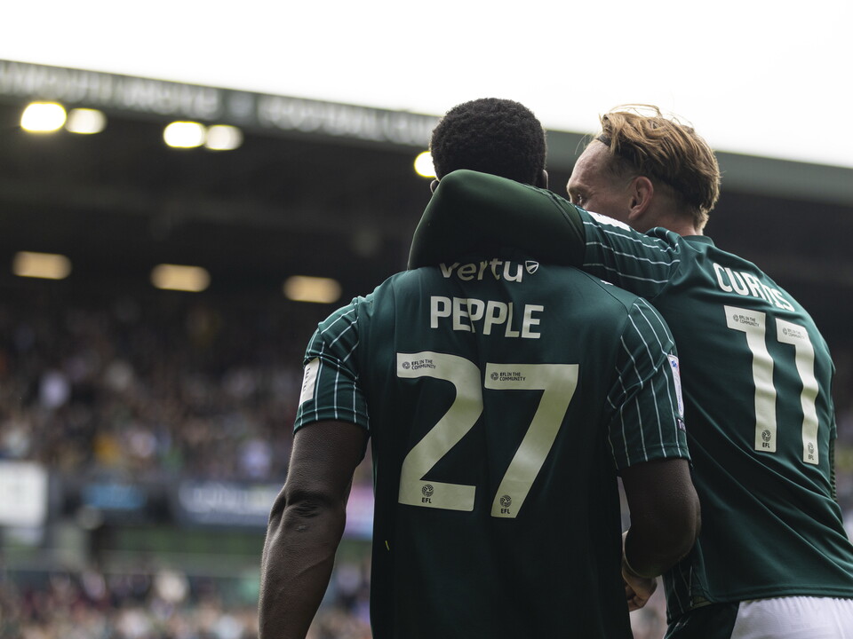 Ronan Curtis and Bim Pepple vs Barnsley